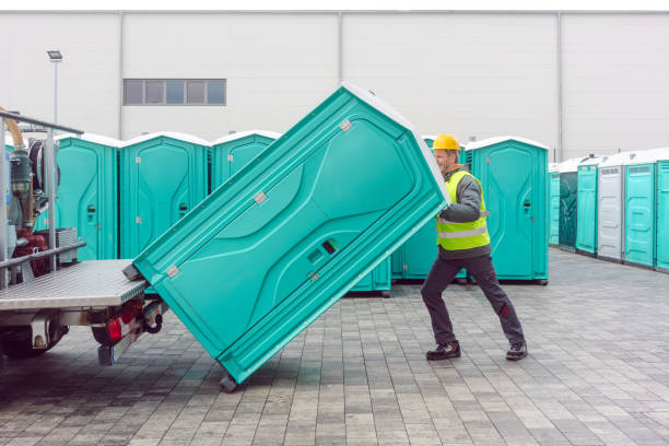 Affordable portable toilet rental in Sumner, IA