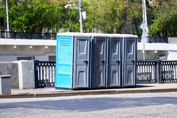 Best High-end porta potty rental  in Sumner, IA