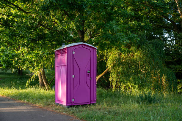 Best Portable restroom trailer rental  in Sumner, IA