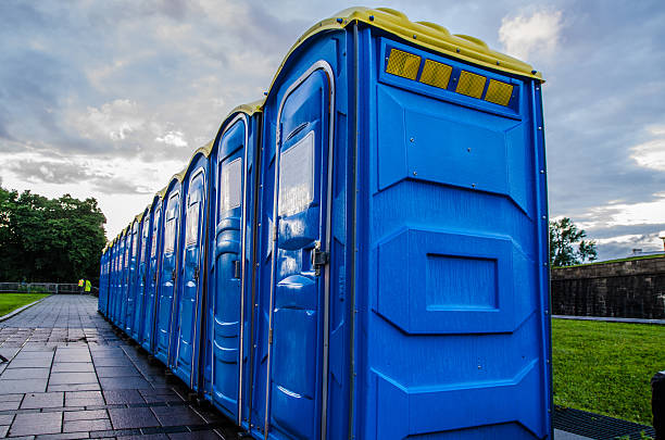Best Emergency porta potty rental  in Sumner, IA